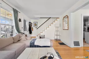 60 Washington Cir, West Hartford, CT 06110 - Photo 18