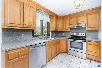 23 Juniper Lane, Berlin, CT 06037 - Photo 8