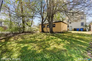 86 Oakwood Ave, West Hartford, CT 06119 - Photo 4