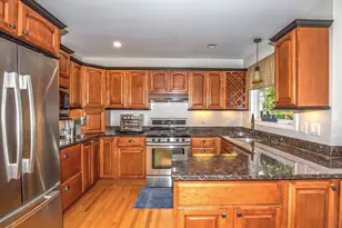 54 W Shore Dr, Enfield, CT 06082 - Photo 10