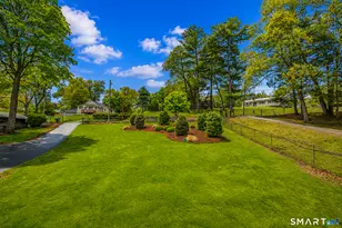 54 W Shore Dr, Enfield, CT 06082 - Photo 36
