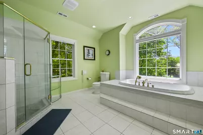 32 Juhasz Road, Norwalk, CT 06854 - Photo 16