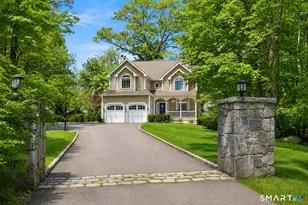 32 Juhasz Rd, Norwalk, CT 06854 - Photo 2