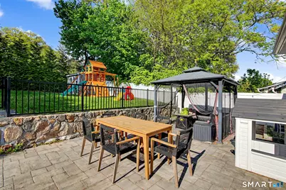 101 Hirsch Road, Stamford, CT 06905 - Photo 32