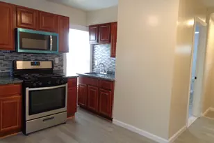 92 Smith St, Derby, CT 06418 - Photo 10