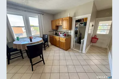 41-43 Kibbe Street, Hartford, CT 06106 - Photo 10