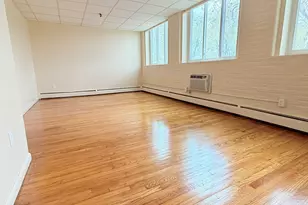 71 Catlin St, Meriden, CT 06450 - Photo 4
