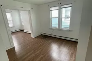 128 Bartholomew Ave, Hartford, CT 06106 - Photo 6