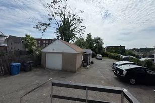 128 Bartholomew Ave, Hartford, CT 06106 - Photo 16