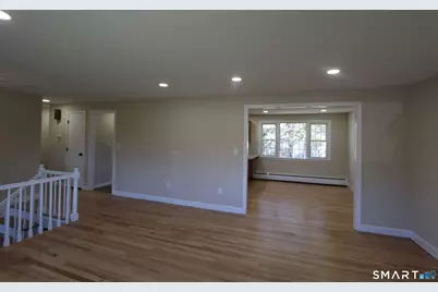 32 Lexington Circle, Newington, CT 06111 - Photo 6
