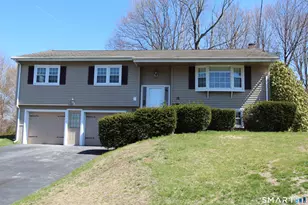 32 Lexington Cir, Newington, CT 06111 - Photo 1