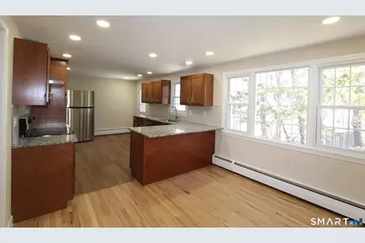 32 Lexington Circle, Newington, CT 06111 - Photo 10