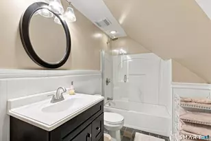 46 Henderson Dr, Avon, CT 06001 - Photo 26