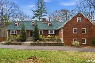 46 Henderson Dr, Avon, CT 06001 - Photo 2