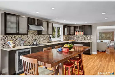 46 Henderson Drive, Avon, CT 06001 - Photo 4