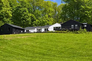 30 Blackman Rd, Ridgefield, CT 06877 - Photo 1