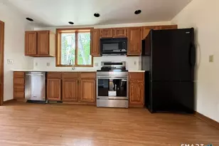 74 Ocean Ave, Milford, CT 06460 - Photo 12