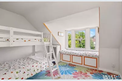 24 Saint Johns Place #4, New Canaan, CT 06840 - Photo 12