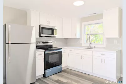945 Ella T Grasso Boulevard, New Haven, CT 06511 - Photo 8