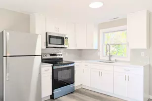 945 Ella T Grasso Blvd, New Haven, CT 06511 - Photo 8