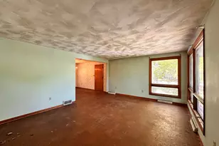 5 Old Town Rd, Seymour, CT 06483 - Photo 10