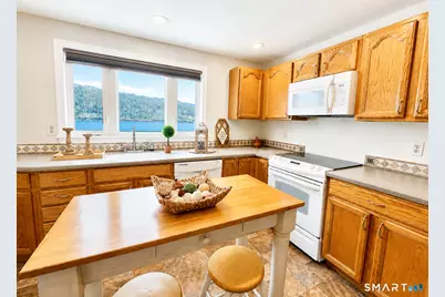 11 Jobs Gate 1, Portland, CT 06480 - Photo 2