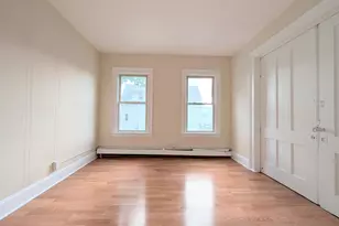 107 Catherine St, Bridgeport, CT 06604 - Photo 32