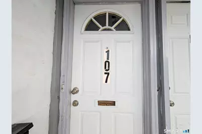107 Catherine Street, Bridgeport, CT 06604 - Photo 6