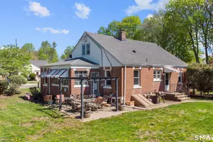 10 Barraclough Ave, Hamden, CT 06517 - Photo 2