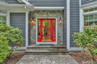10 Arthurs Court, Newtown, CT 06470 - Photo 4