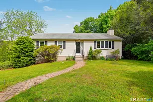 161 Sleeping Giant Dr, Hamden, CT 06518 - Photo 2