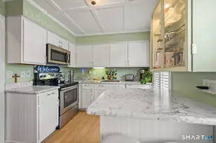 13 Riverview Dr, East Windsor, CT 06088 - Photo 6