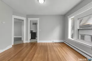 46 Plaza Ave, Waterbury, CT 06710 - Photo 8