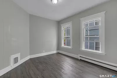 46 Plaza Avenue, Waterbury, CT 06710 - Photo 10