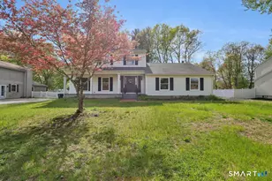 30 Shaughnessy Dr, East Hartford, CT 06118 - Photo 2