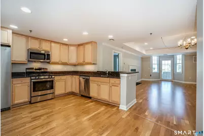 25 Cassandra Boulevard #107, West Hartford, CT 06107 - Photo 10