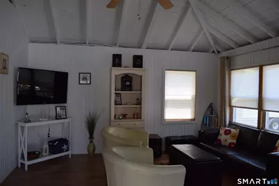 10 Hartford Avenue, Old Lyme, CT 06371 - Photo 22