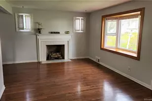 25 Madsen Rd, West Hartford, CT 06110 - Photo 2