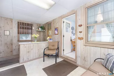 422 Francis Street, New Britain, CT 06053 - Photo 6