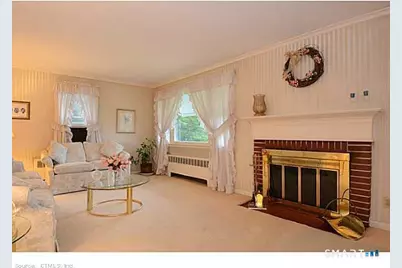 422 Francis Street, New Britain, CT 06053 - Photo 8