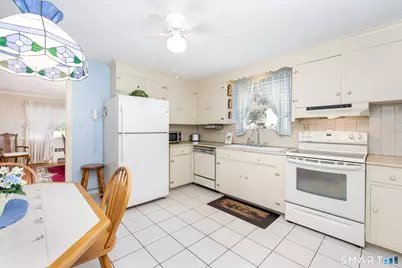 422 Francis Street, New Britain, CT 06053 - Photo 12