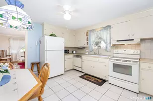 422 Francis St, New Britain, CT 06053 - Photo 12