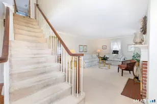 422 Francis St, New Britain, CT 06053 - Photo 8