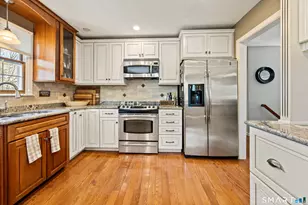 94 Bayberry Dr, Thomaston, CT 06787 - Photo 4