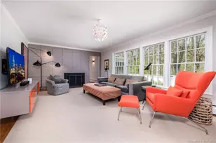266 W Haviland Ln, Stamford, CT 06903 - Photo 6