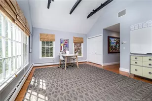 266 W Haviland Ln, Stamford, CT 06903 - Photo 20