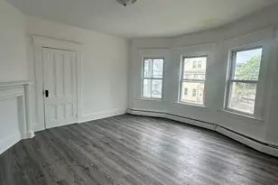 690 William St, Bridgeport, CT 06608 - Photo 2