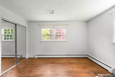 846 Vauxhall St Extension, Waterford, CT 06375 - Photo 14