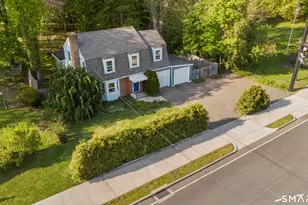 516 Park Rd, West Hartford, CT 06107 - Photo 4