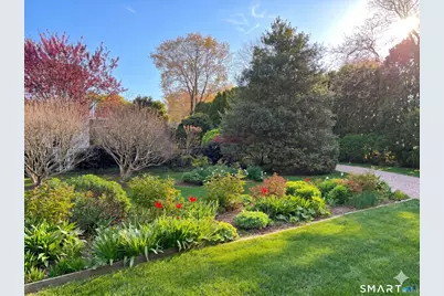 28 Orchard Street, Stonington, CT 06378 - Photo 2